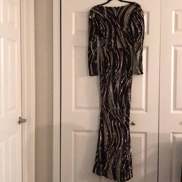 Dress the Population Alessandra Gown - Picture 3 of 9